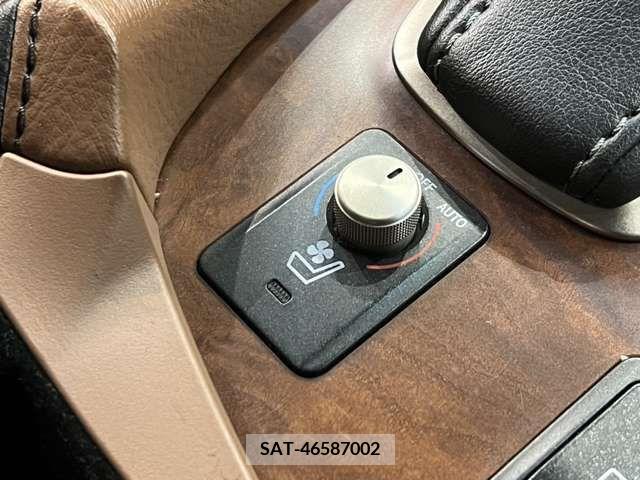 Lexus LS 2013-11 237913-6