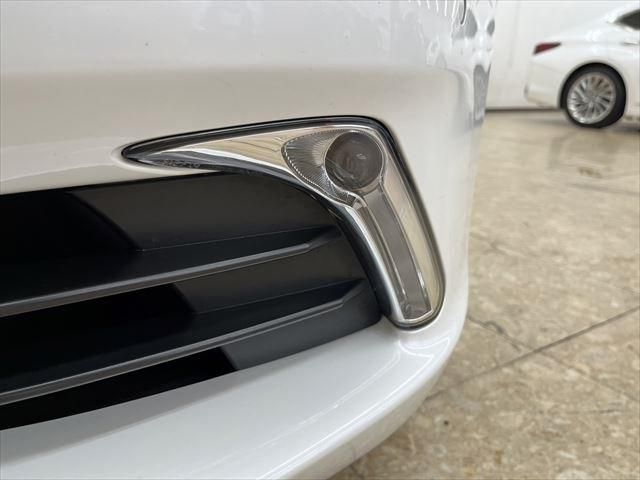 Lexus LS 2012-11 9237-10