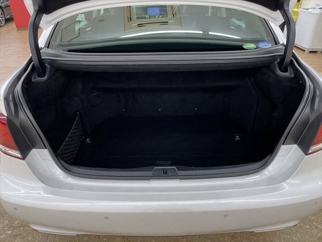 Lexus LS 2012-11 9237-23