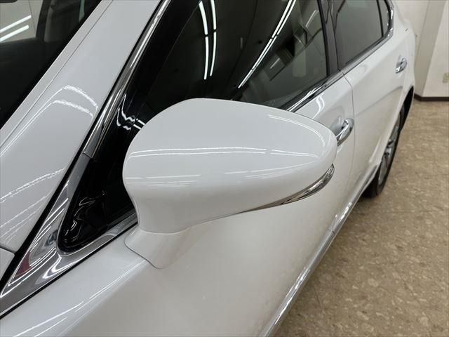 Lexus LS 2012-11 9237-12