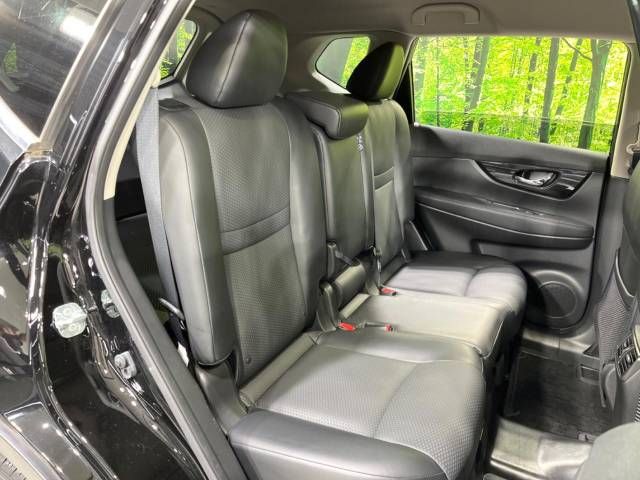 Nissan X-TRAIL 2018-09 17469-9