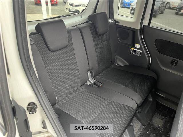 Suzuki SPACIA 2015-06 285719-11