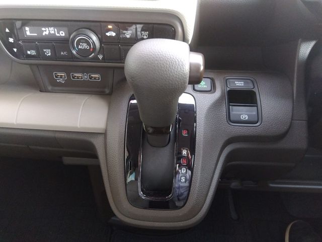 Honda N-WGN 2022-07 6260-8