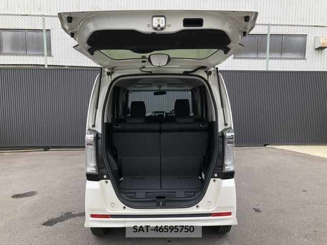 Honda N BOX CUSTOM 2017-08 306730-9