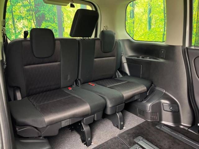 Nissan SERENA 2017-04 188506-10