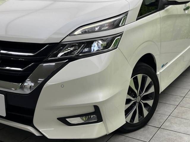 Nissan SERENA 2017-04 188506-13
