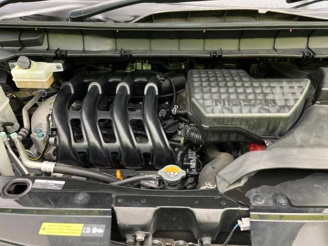 Nissan SERENA 2017-04 188506-19