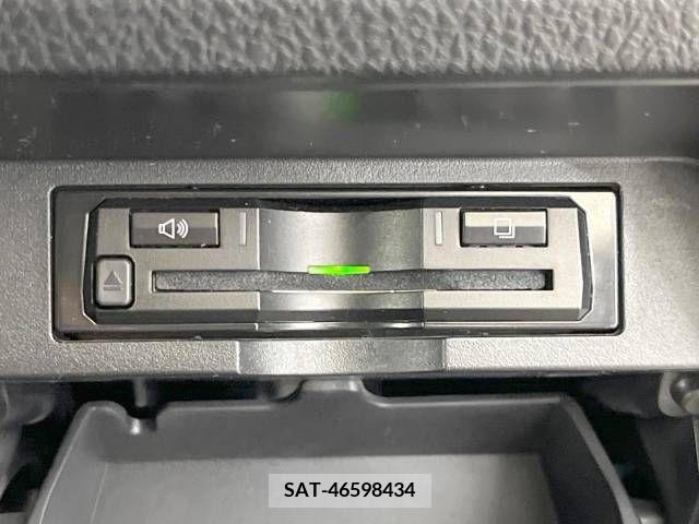 Toyota VOXY 2015-12 218535-8