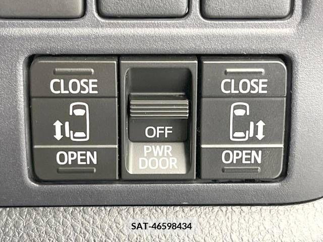 Toyota VOXY 2015-12 218535-5