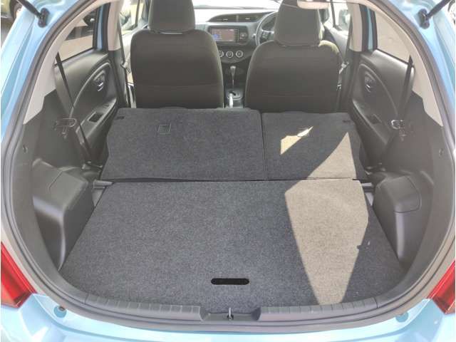 Toyota VITZ 2016-09 10110-13