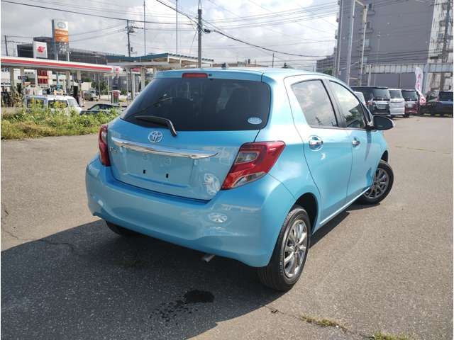 Toyota VITZ 2016-09 10110-1