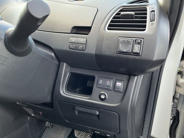 Nissan SERENA 2012-03 27453-15