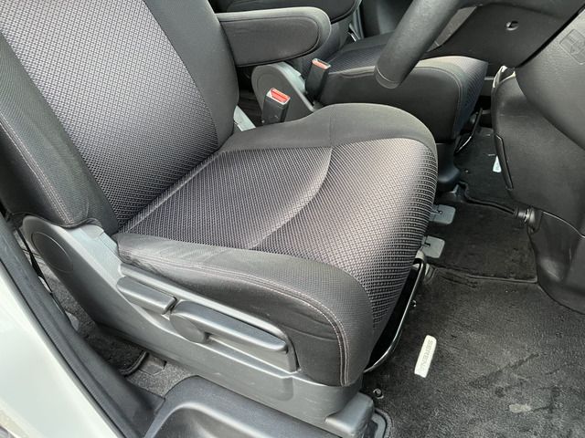Nissan SERENA 2012-03 27453-12