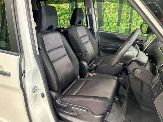 Nissan SERENA 2018-11 17251-8