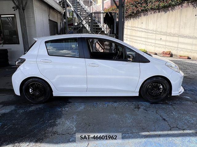 Toyota VITZ 2018-03 313652-7
