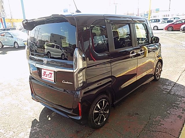 Honda N BOX CUSTOM 2018-10 27809-2