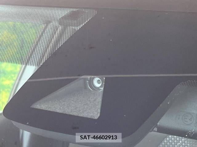 Toyota PRIUS 2019-02 322412-4