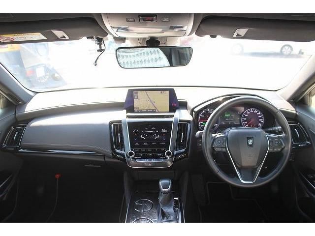 Toyota CROWN SEDAN 2020-03 8435-15