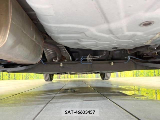 Nissan CUBE 2010-08 320677-19