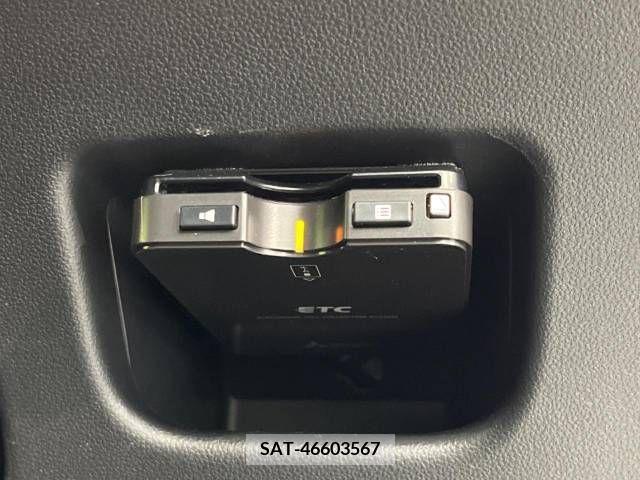 Daihatsu MOVE CUSTOM 2018-03 252918-7