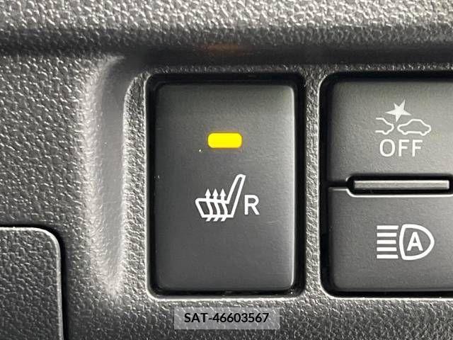 Daihatsu MOVE CUSTOM 2018-03 252918-6