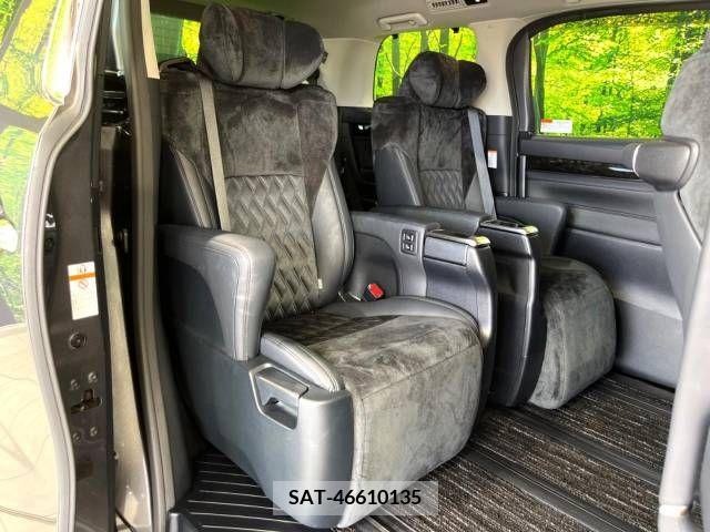 Toyota VELLFIRE 2017-01 369675-9