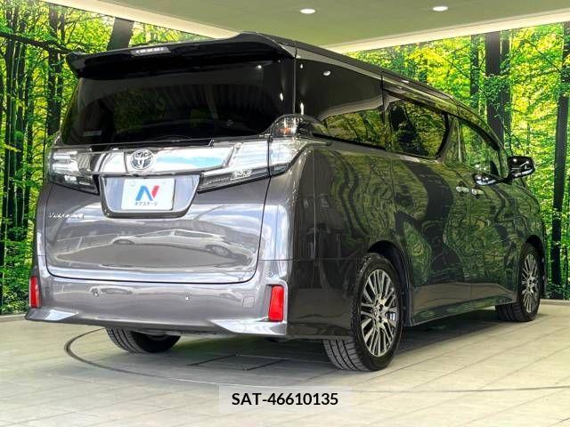 Toyota VELLFIRE 2017-01 369675-18