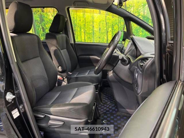 Toyota VOXY 2014-08 288901-8