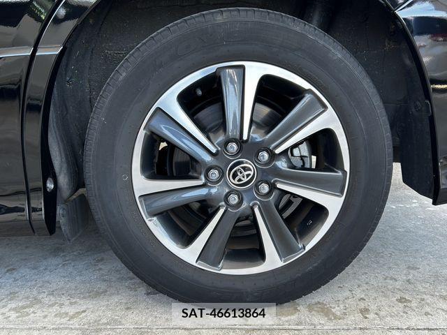Toyota NOAH 2021-08 279460-9