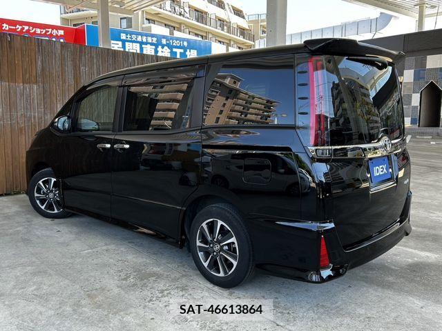 Toyota NOAH 2021-08 279460-8