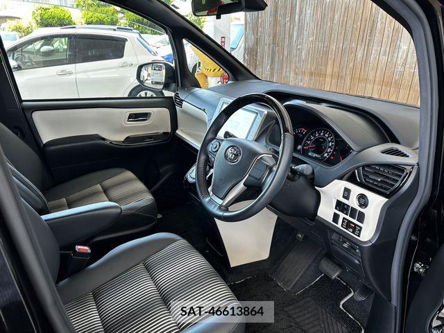 Toyota NOAH 2021-08 279460-10