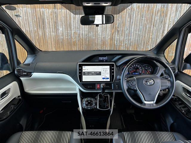 Toyota NOAH 2021-08 279460-2
