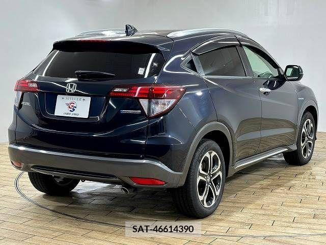 Honda VEZEL 2017-11 370053-15