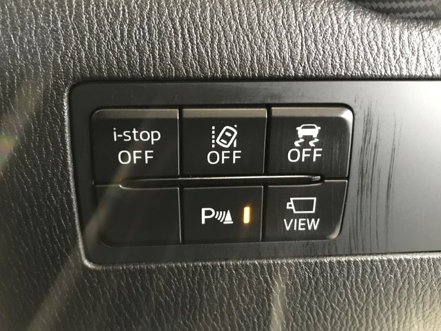 Mazda MAZDA2 2021-04 17322-18