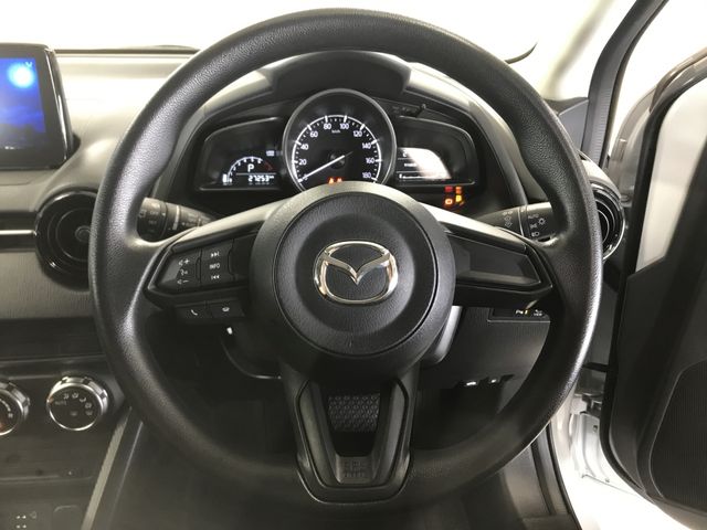 Mazda MAZDA2 2021-04 17322-19