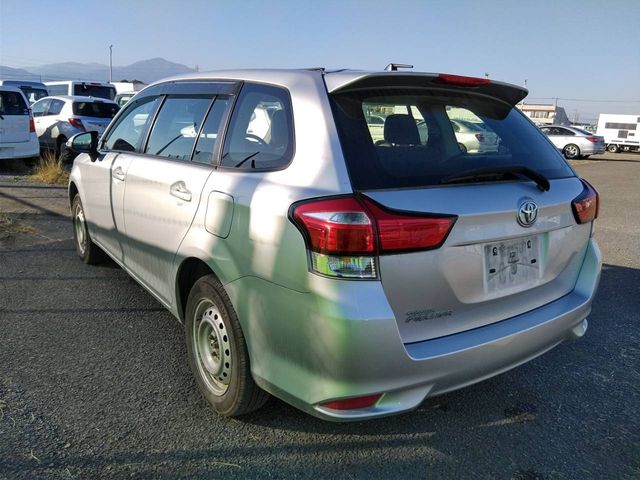 Toyota COROLLA FIELDER 2016-11 189483-2