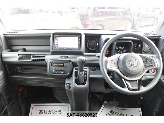 Honda N-VAN 2018-10 210743-14