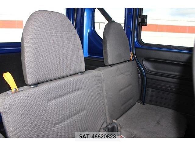 Honda N-VAN 2018-10 210743-13