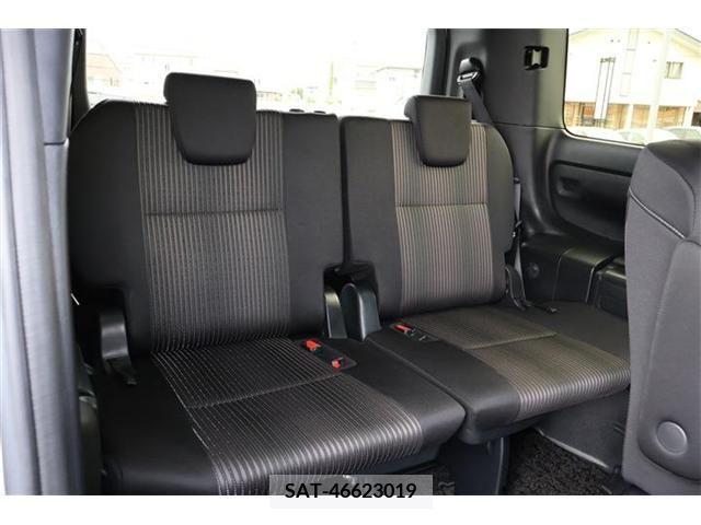 Toyota VOXY 2019-08 395025-24
