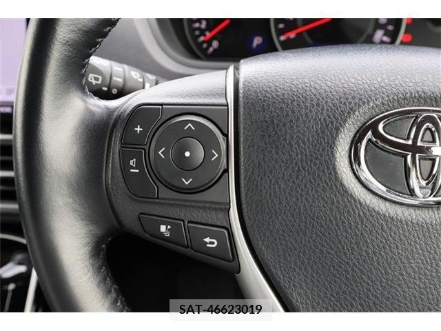 Toyota VOXY 2019-08 395025-20