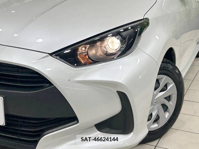 Toyota YARIS 2023-06 371402-12