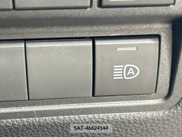 Toyota YARIS 2023-06 371402-7