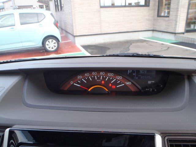 Daihatsu TANTO 2018-04 9773-18
