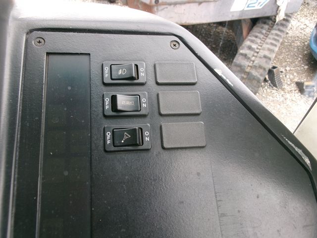 Nissan SPACE RUNNER 2002-01 20422-18