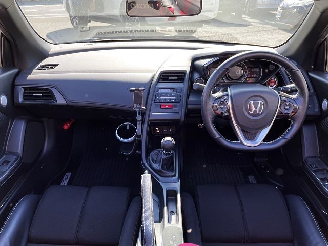 Honda S660 2015-08 193216-1