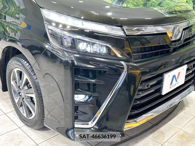 Toyota VOXY 2019-03 216982-12