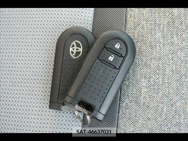 Toyota PASSO 2018-11 207939-4