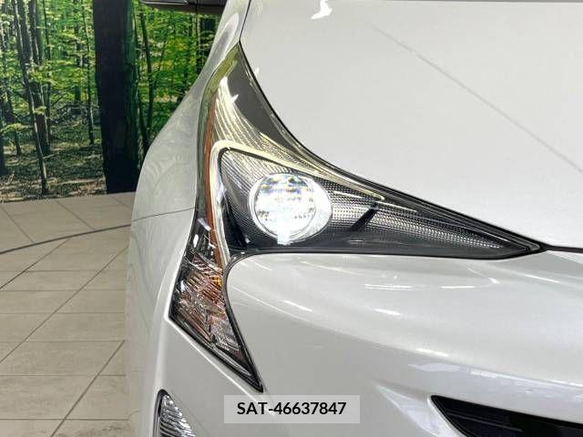 Toyota PRIUS 2017-11 283094-12