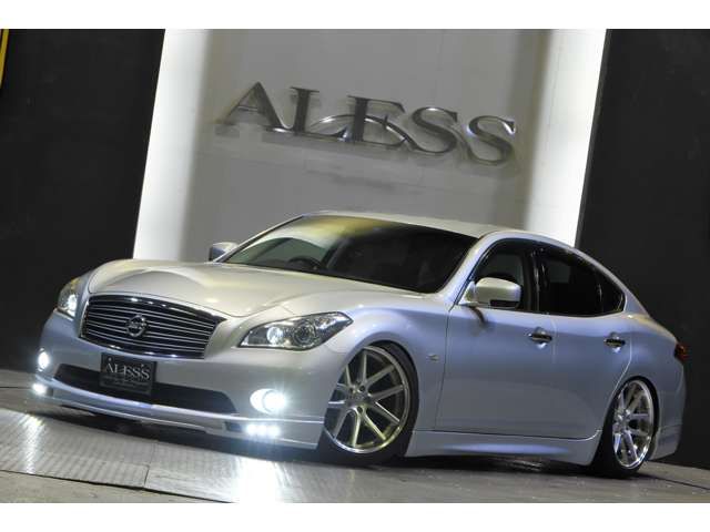 Nissan FUGA 2012-01 5260-19