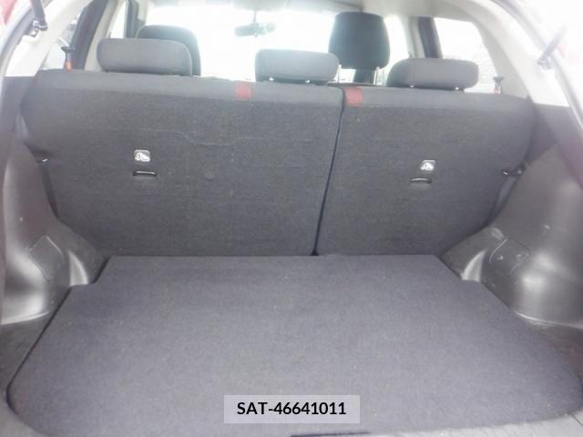 Nissan JUKE 2014-06 253426-10